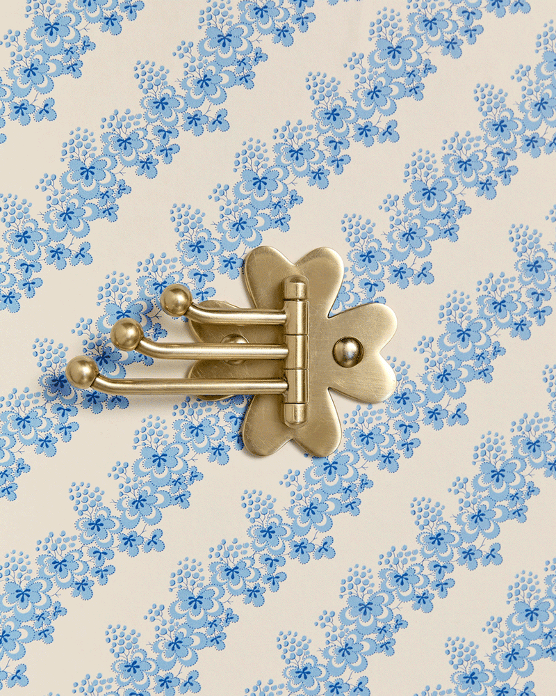 Clover Swing Arm Hook, Brass