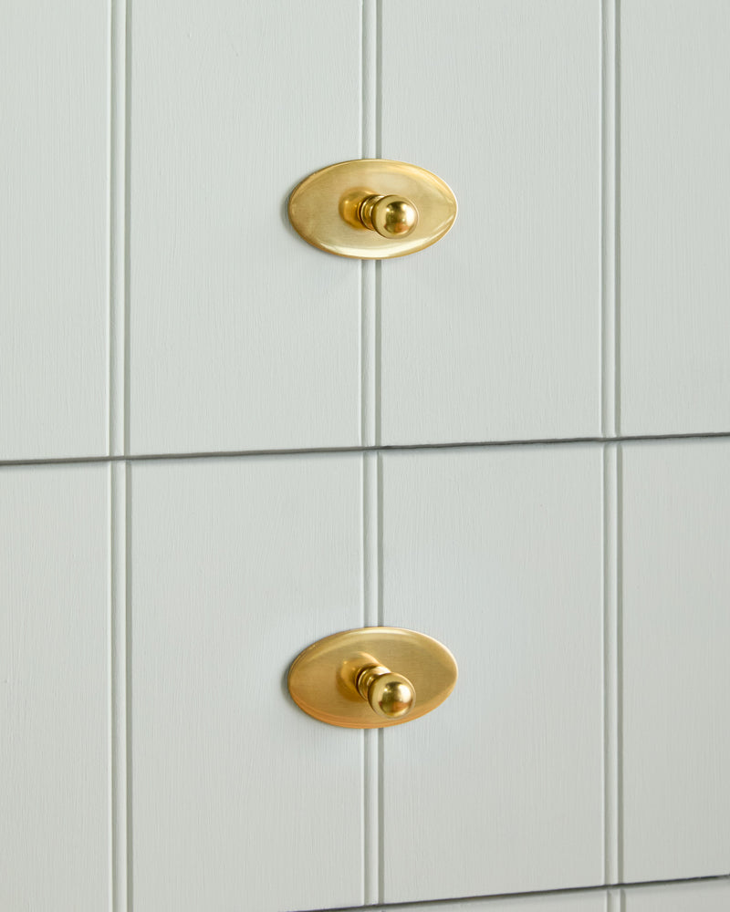 Oval Backplate, Aged Brass