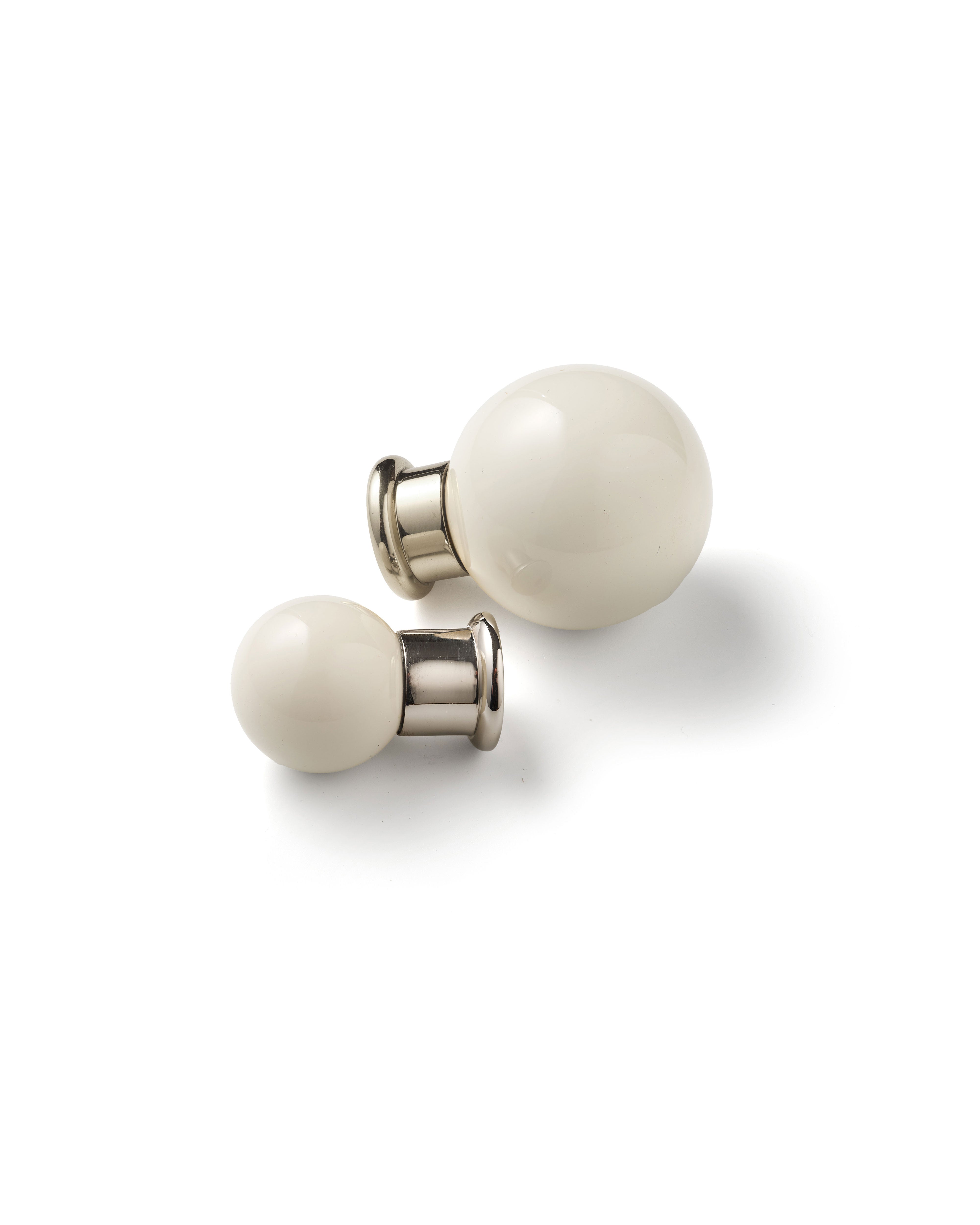 Coloured Knob, Warm White, Nickel